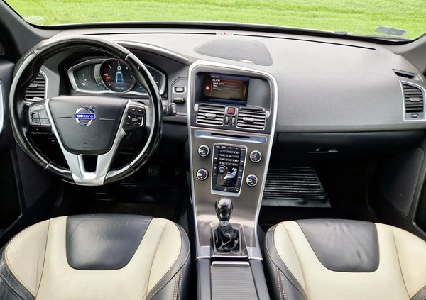Volvo XC 60 cena 62900 przebieg: 246790, rok produkcji 2013 z Poręba małe 352